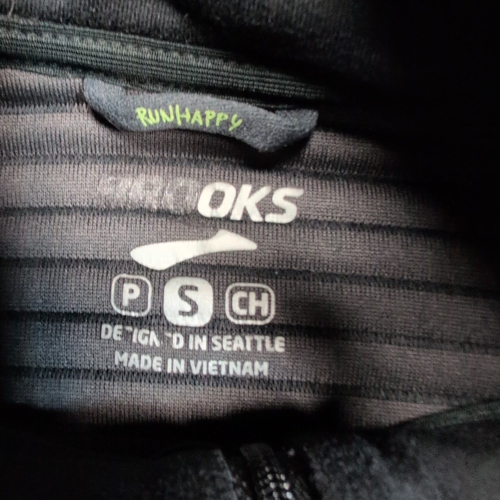 Brooks Sweatshirt Womens S Black Pockets Athletic Running Alaska Gorpcore - Picture 6 of 10